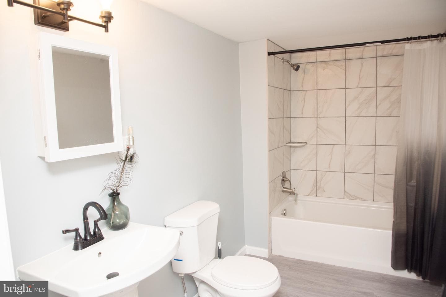 7925 Michener Avenue photo 34