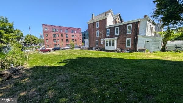 4710 Wayne Ave photo 4