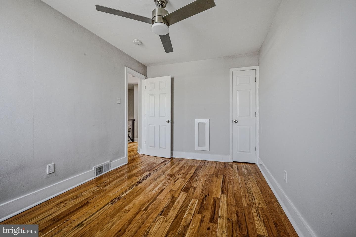 7525 Dickens Place photo 19