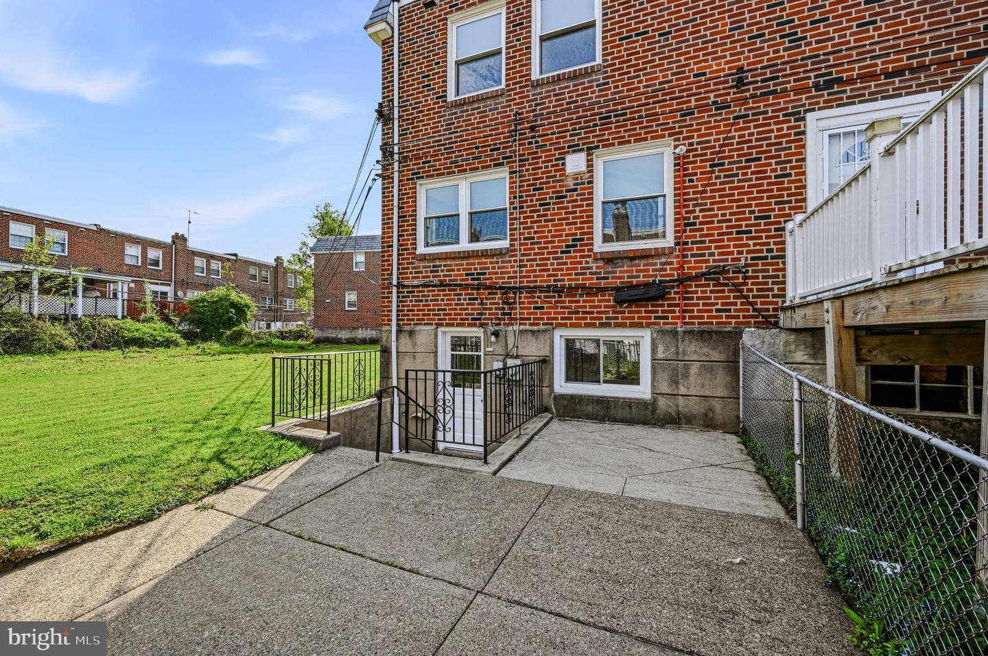 7525 Dickens Place photo 27