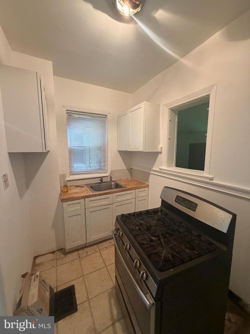5931 Summer Street photo 7