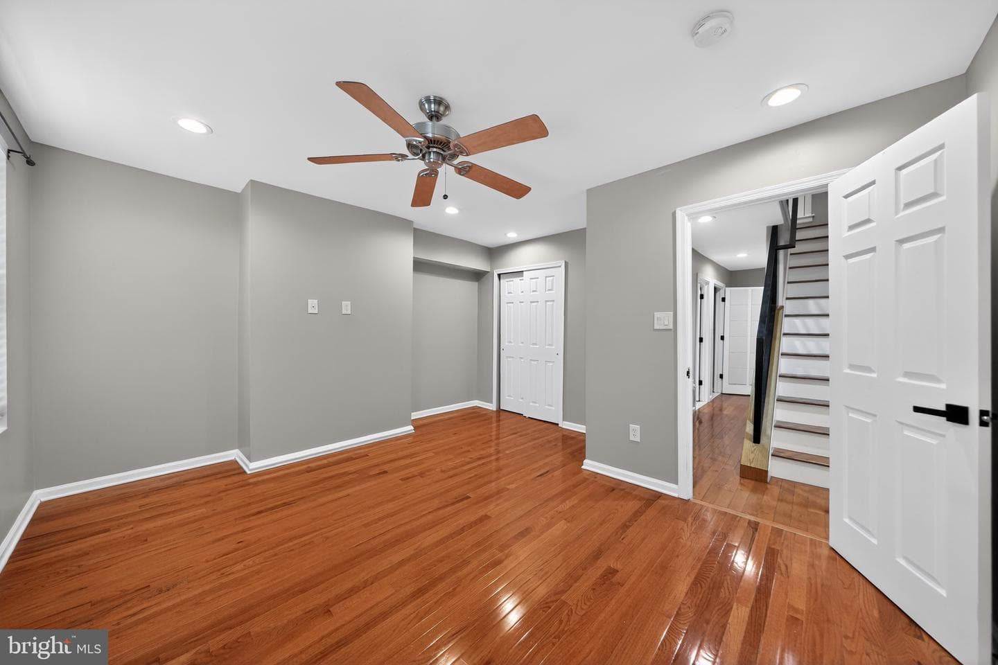 2448 Amber Street photo 19