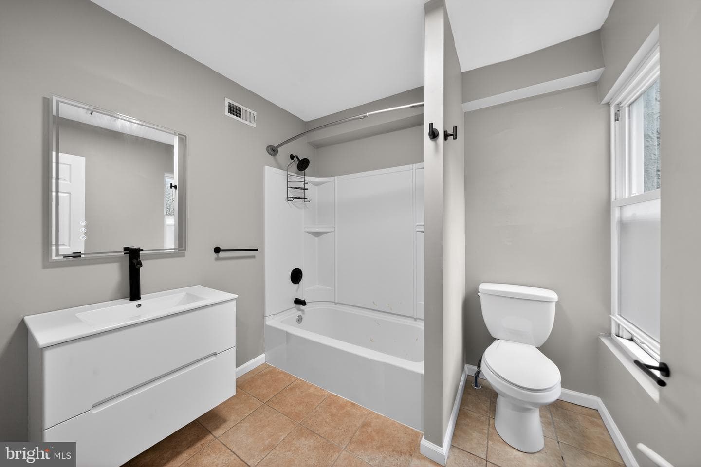 2448 Amber Street photo 24