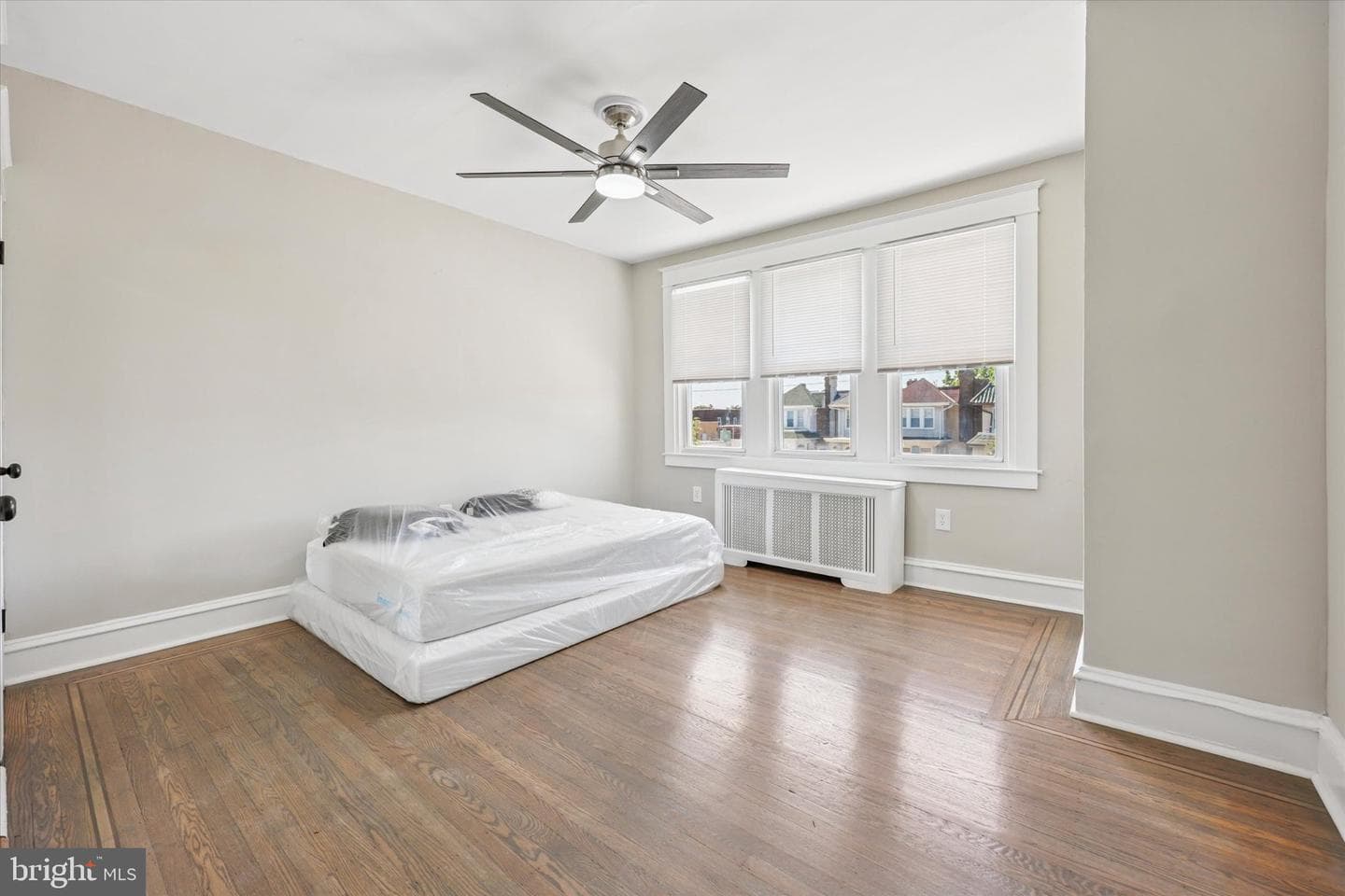 2423 76th Avenue photo 16