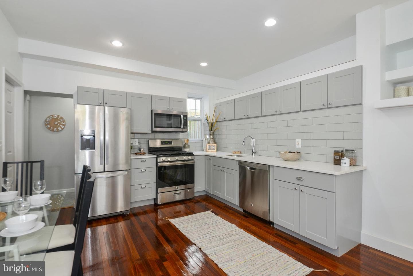1606 Webster Street photo 11