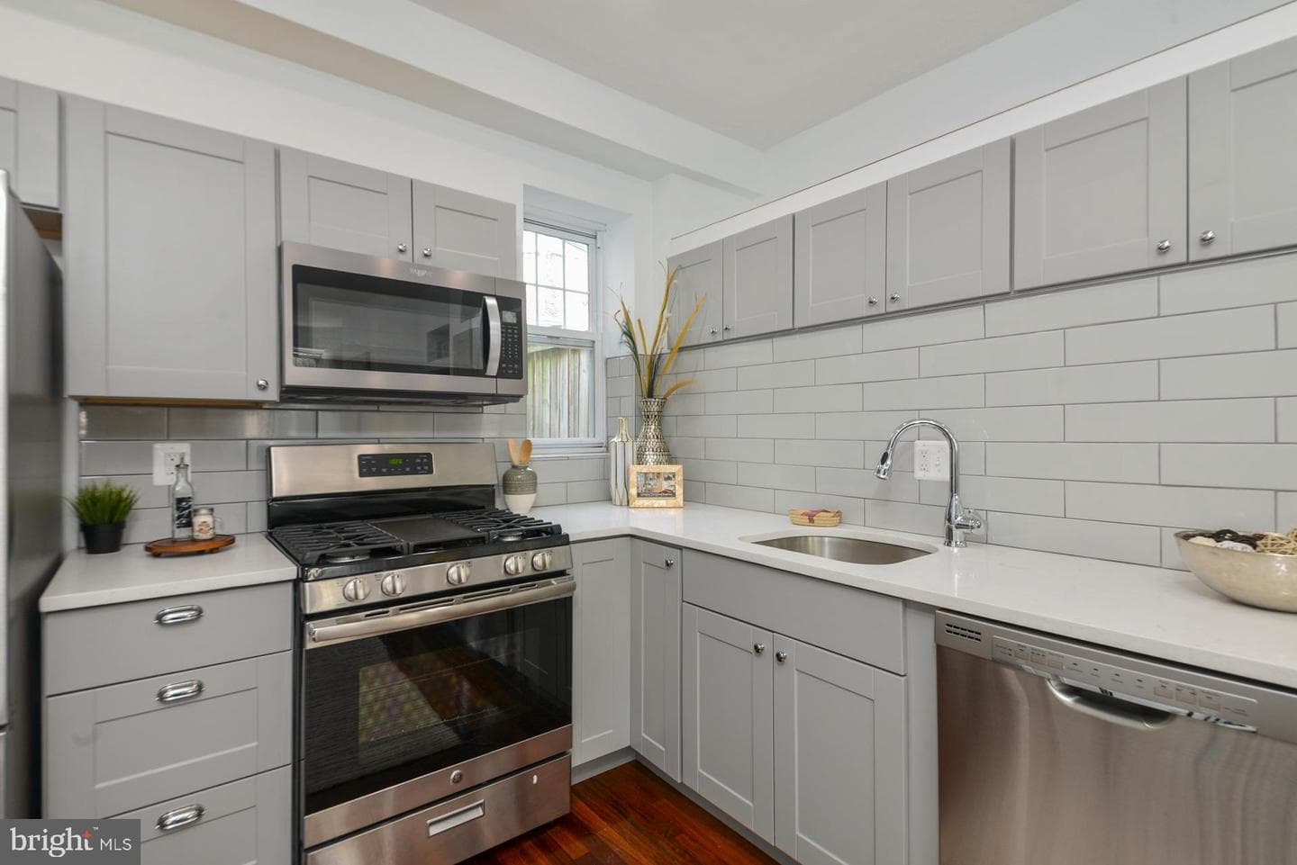 1606 Webster Street photo 13