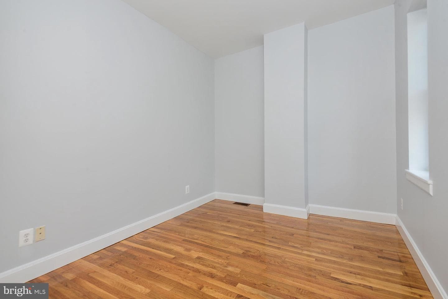 1606 Webster Street photo 24