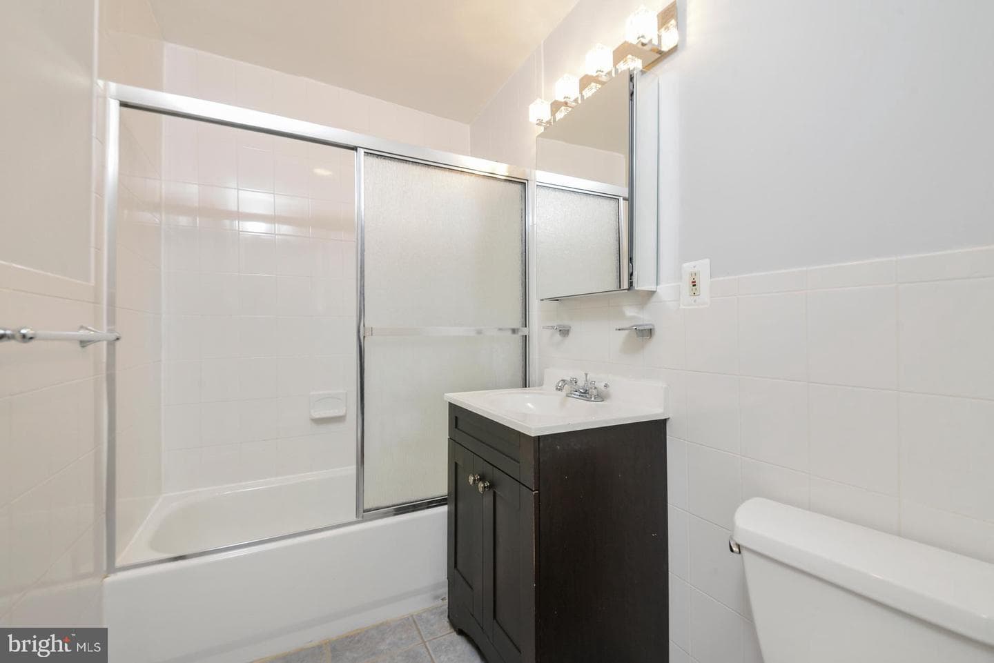 1606 Webster Street photo 27