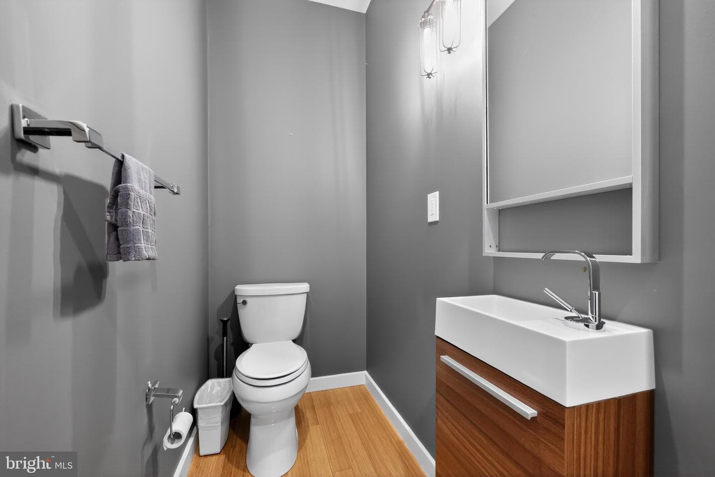 1724 Tulip Street photo 35