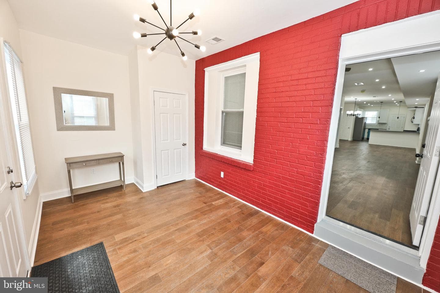 6134 Washington Avenue photo 8