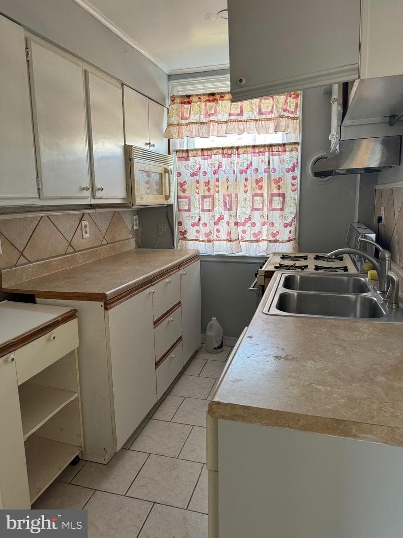 7221 Oakland Street photo 4