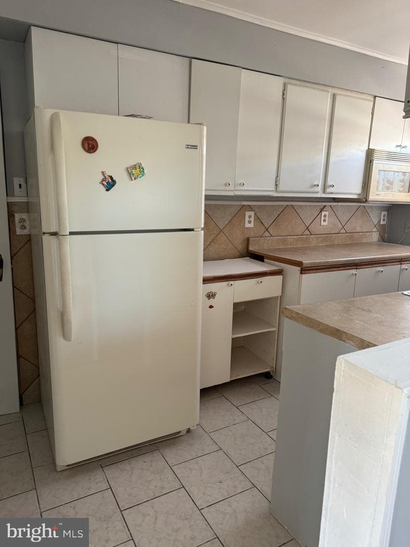 7221 Oakland Street photo 5
