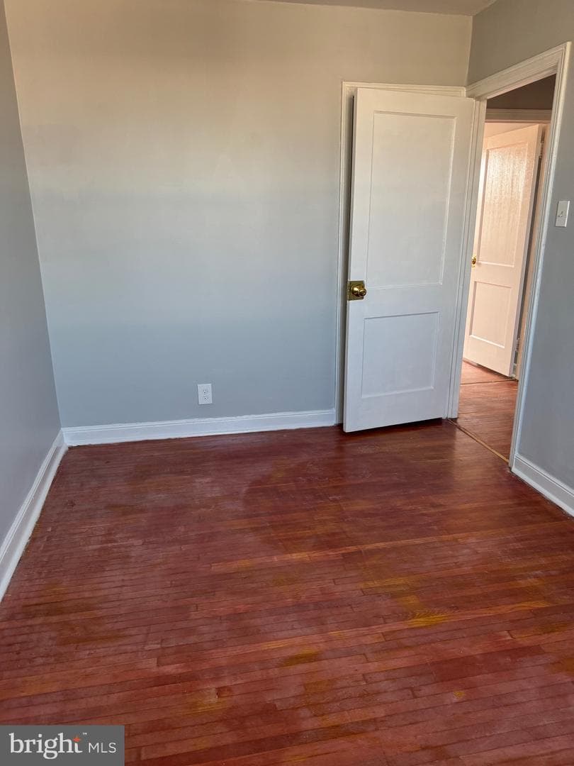 7221 Oakland Street photo 6