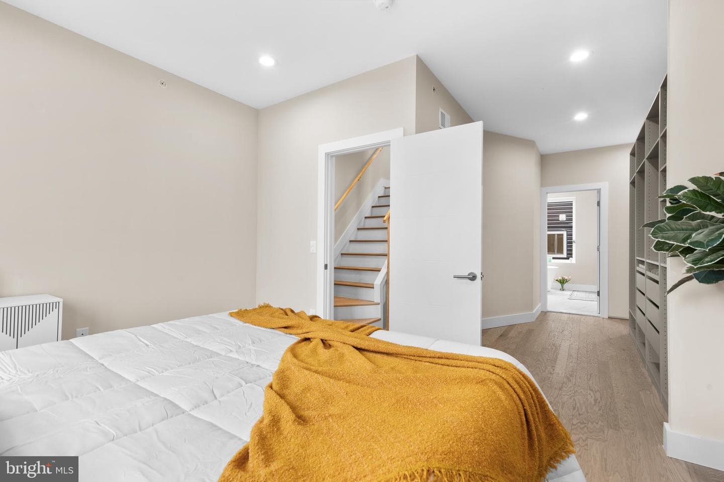 1032 S Randolph Street photo 13