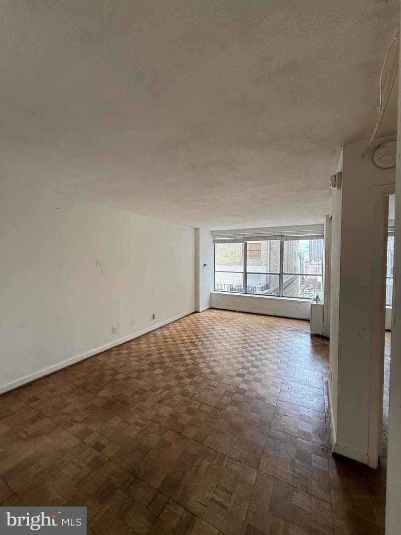 224 W Rittenhouse Square #2317, Philadelphia