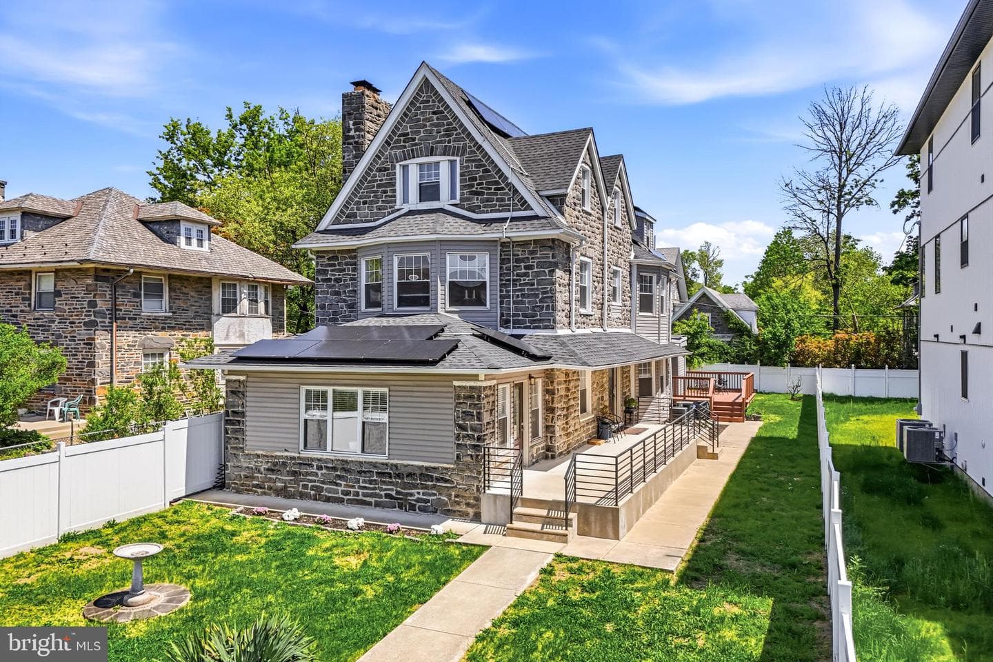 2227 N 54th Street photo 4