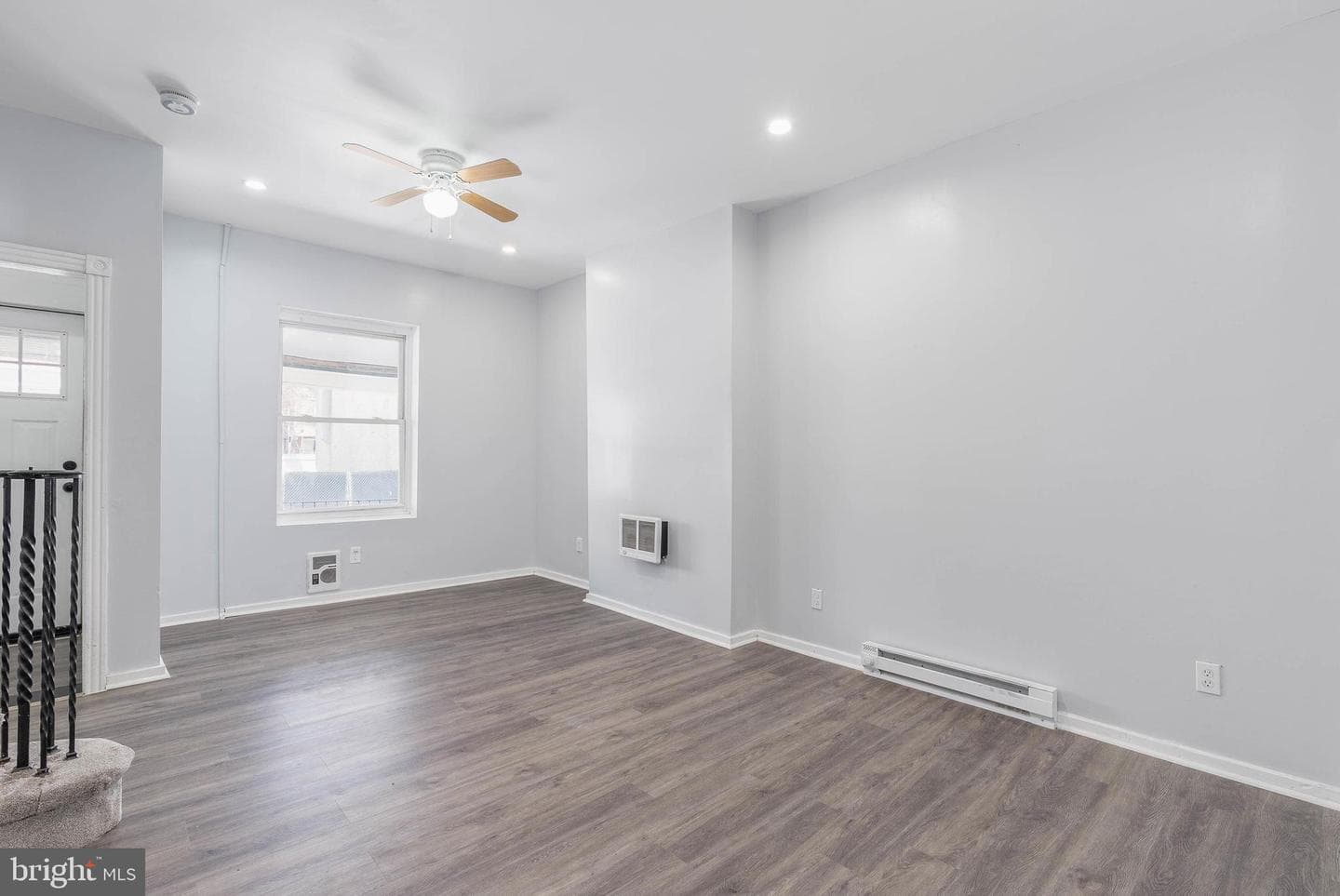 218 N Alden Street photo 4