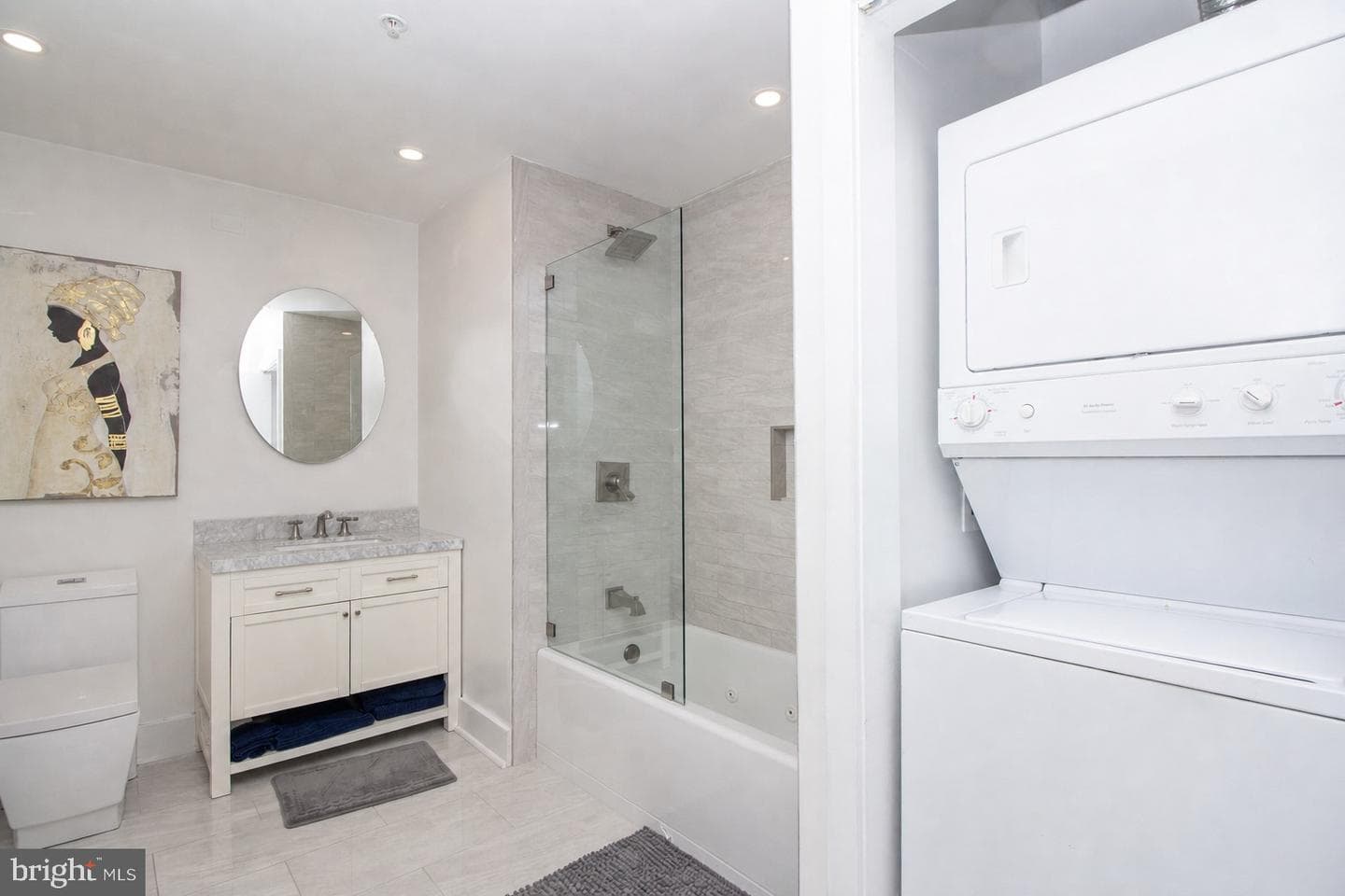 717 S Christopher Columbus Boulevard S #714 photo 16