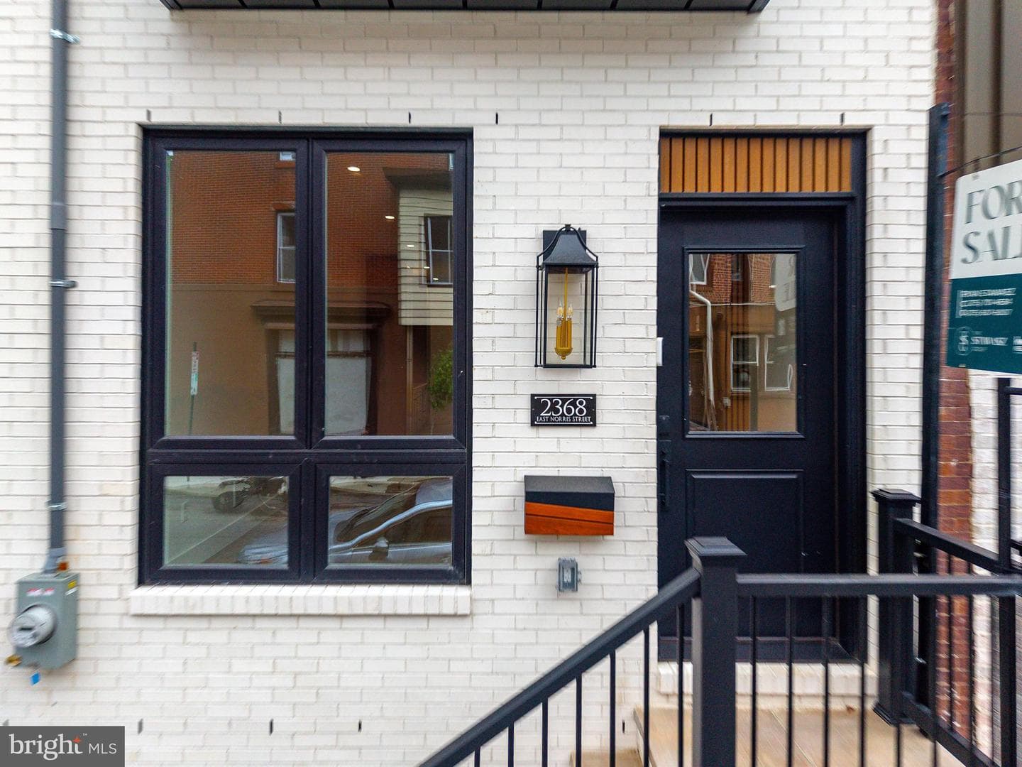 2368 E Norris Street photo 4