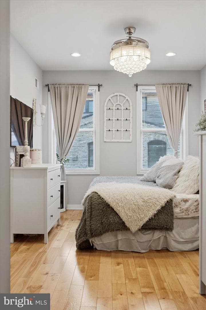 2512 Collins Street photo 10