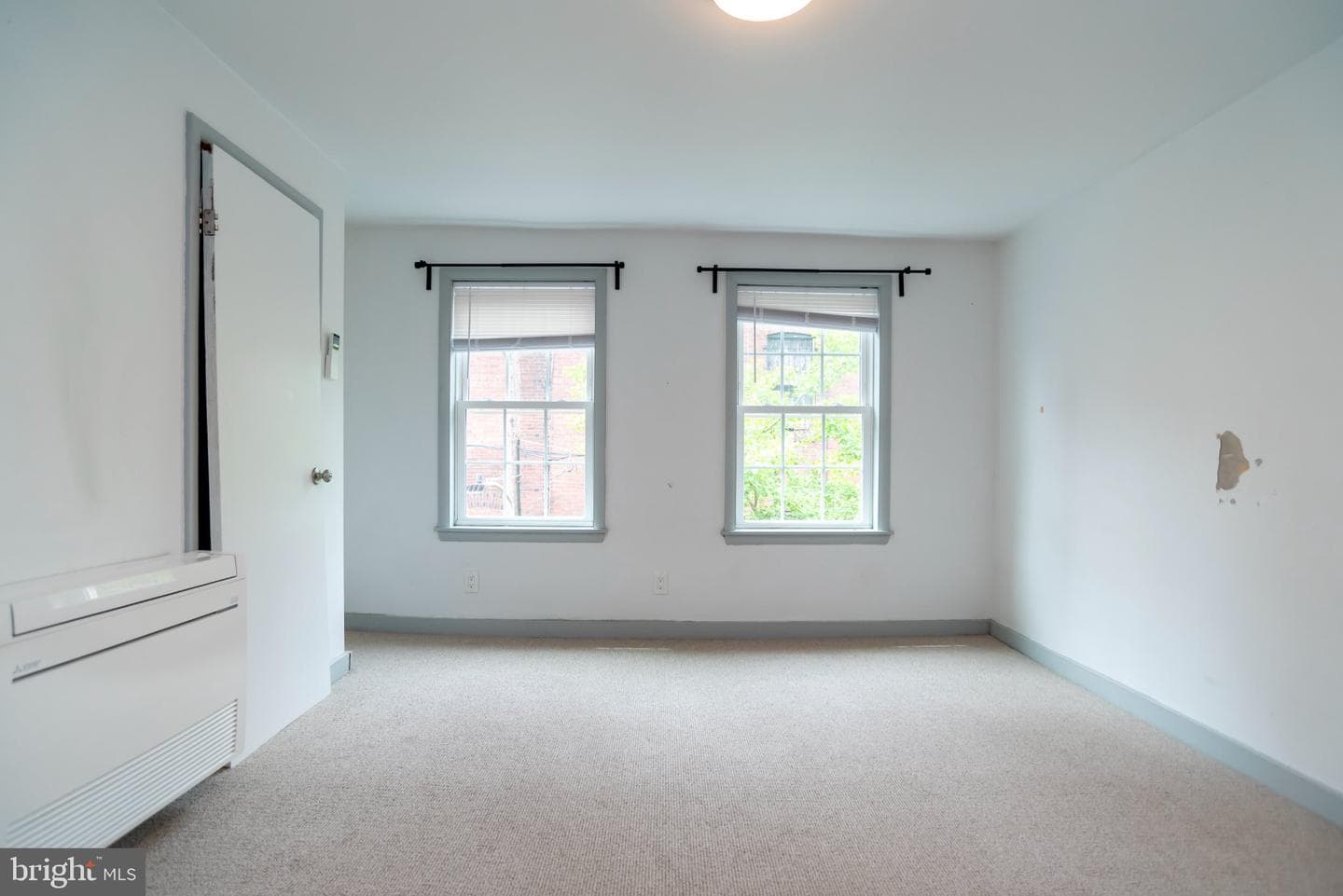 419 Gaskill Street photo 12