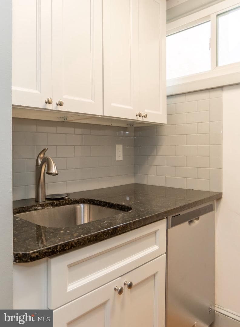 419 Gaskill Street photo 8