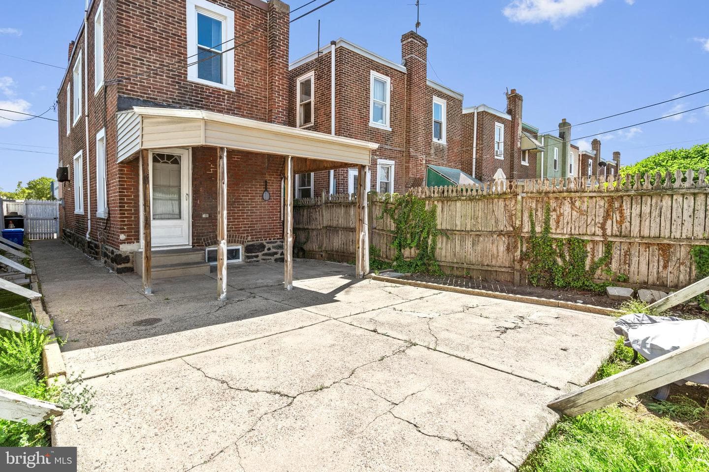 2810 Lefevre Street photo 25