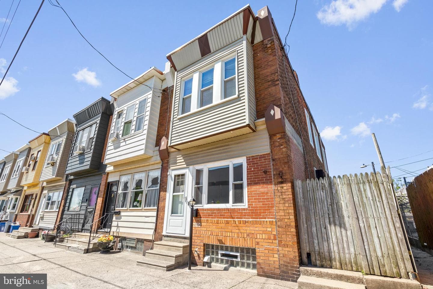 2810 Lefevre Street photo 3