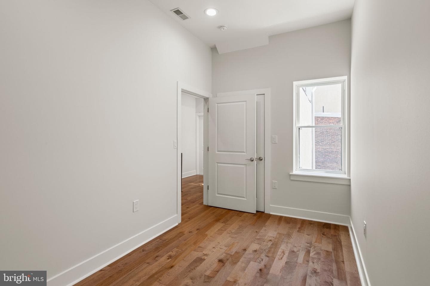 1125 S 24th Street photo 23