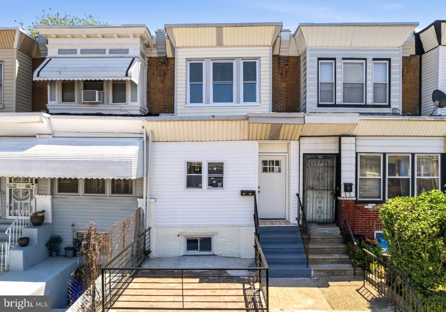 5520 Greenway Avenue, Philadelphia