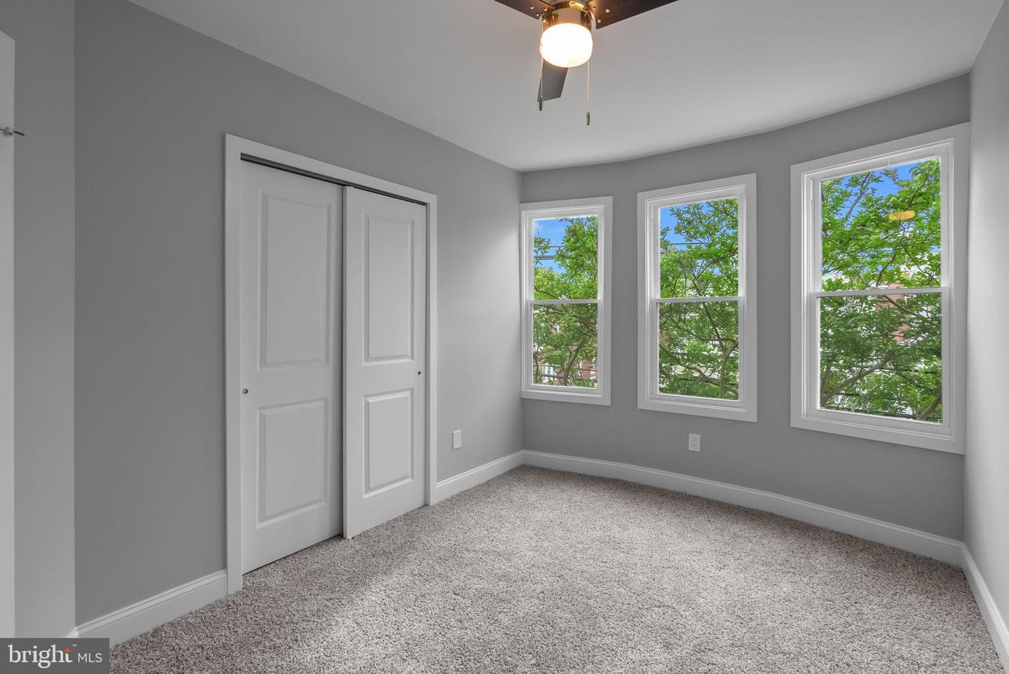 5355 Osage Avenue photo 23