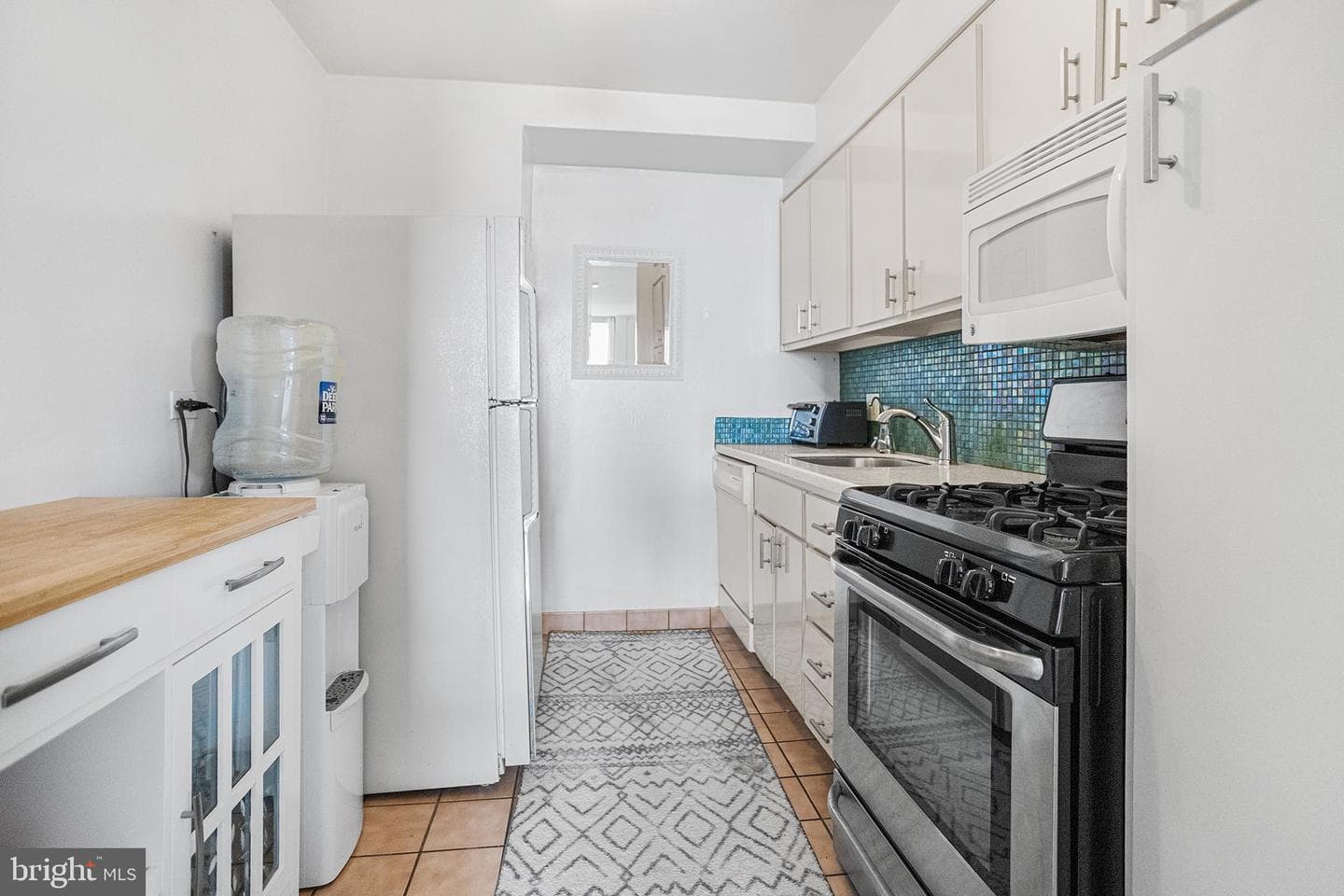 604 S Washington Square #2311 photo 9