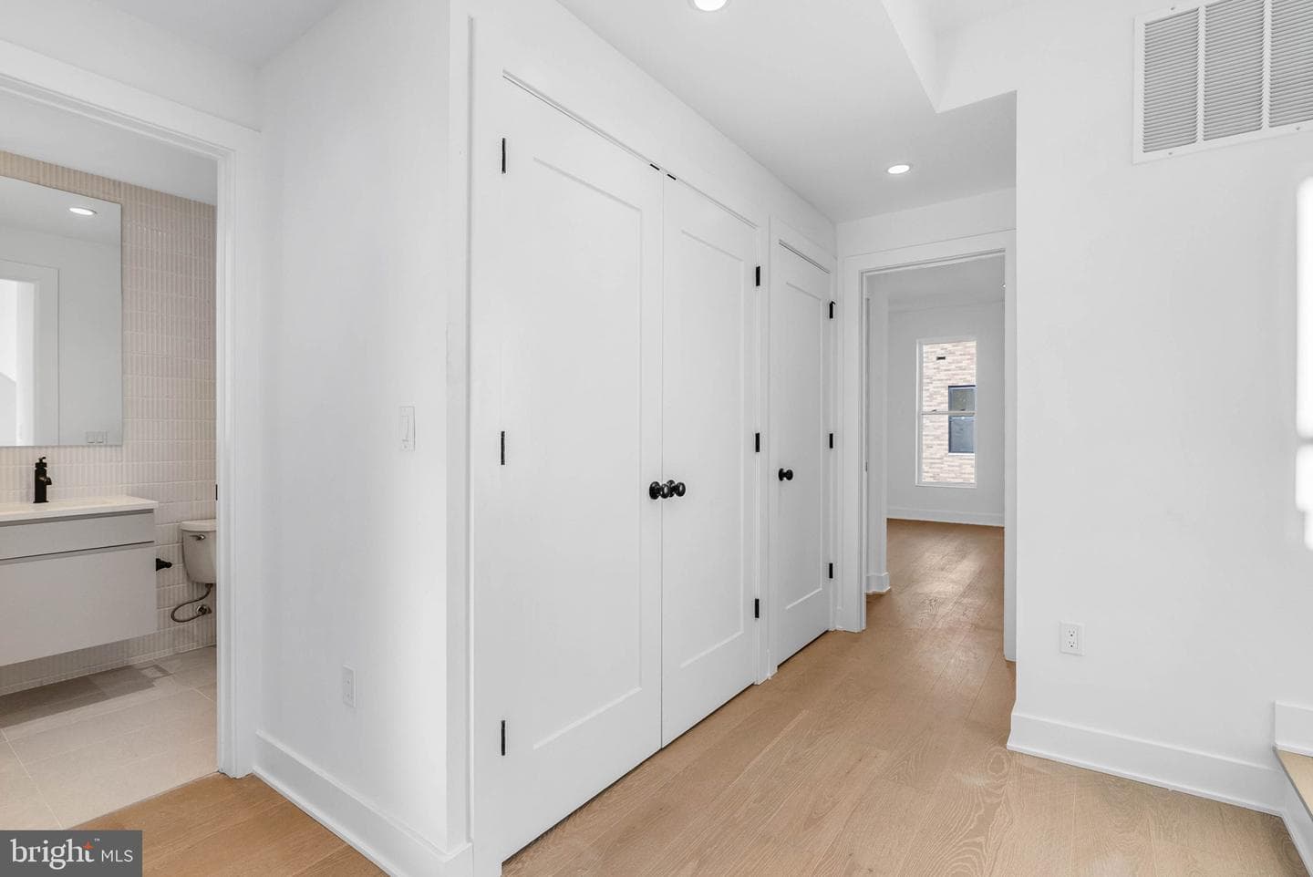 635 N 7th Street #h5b photo 12