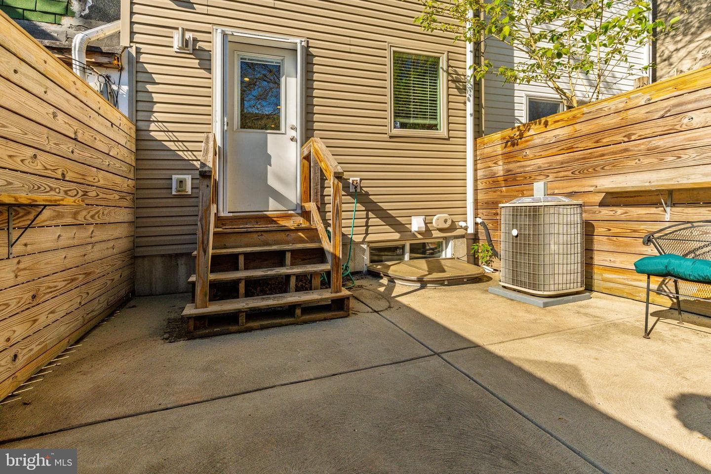 1822 Titan Street photo 13