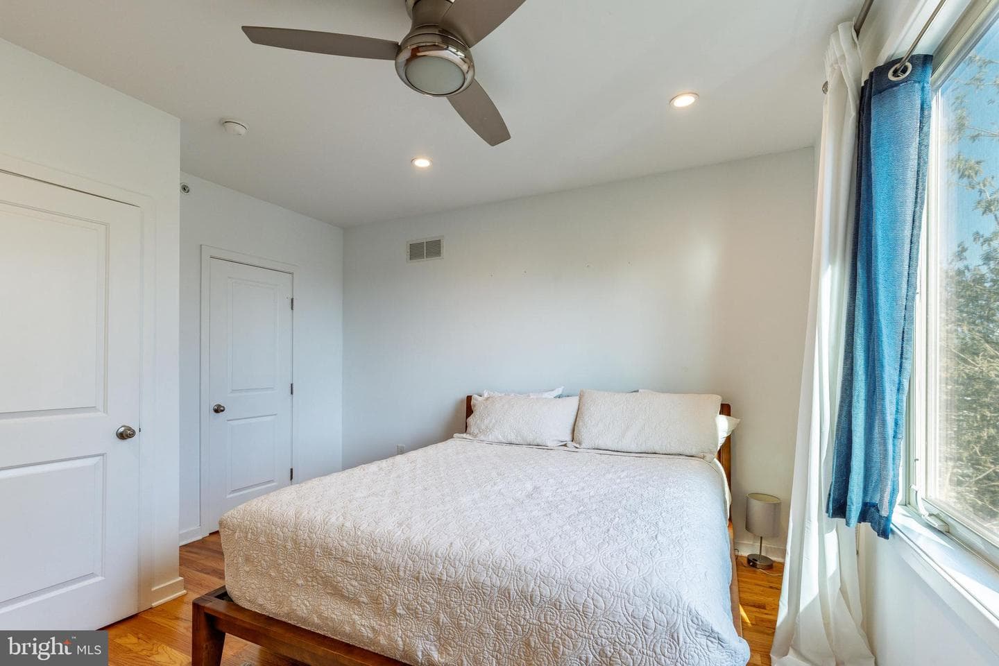 1822 Titan Street photo 22
