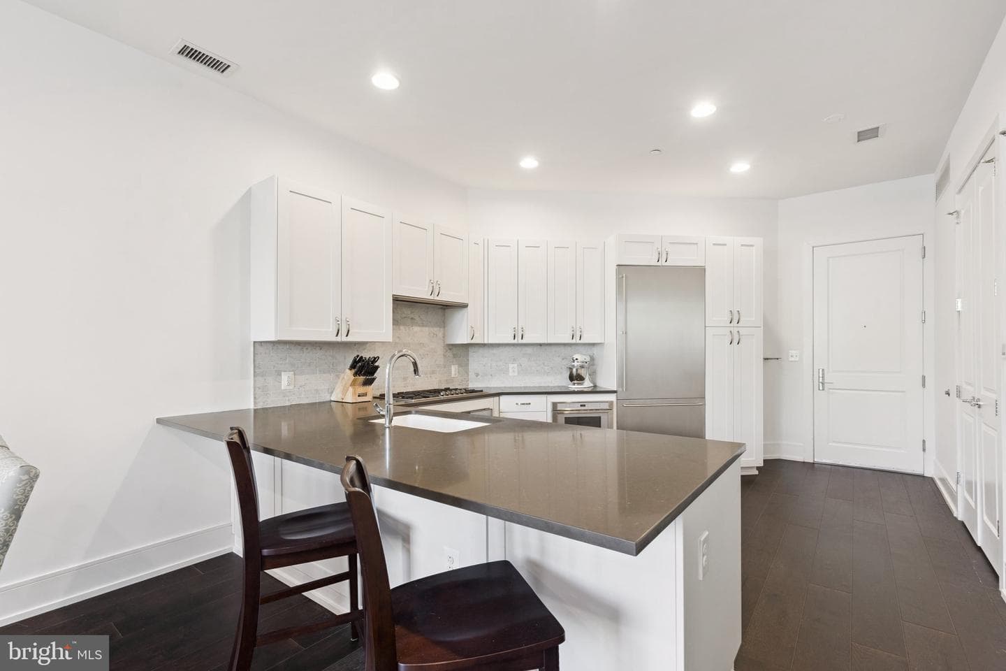 410 S Front Street #108 photo 11