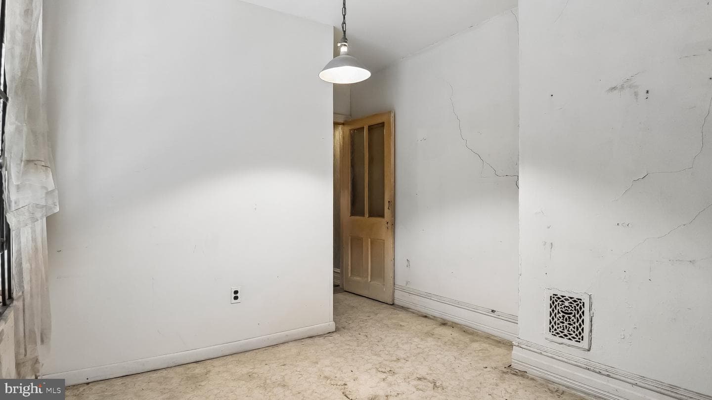 2131 N 28th Street photo 14