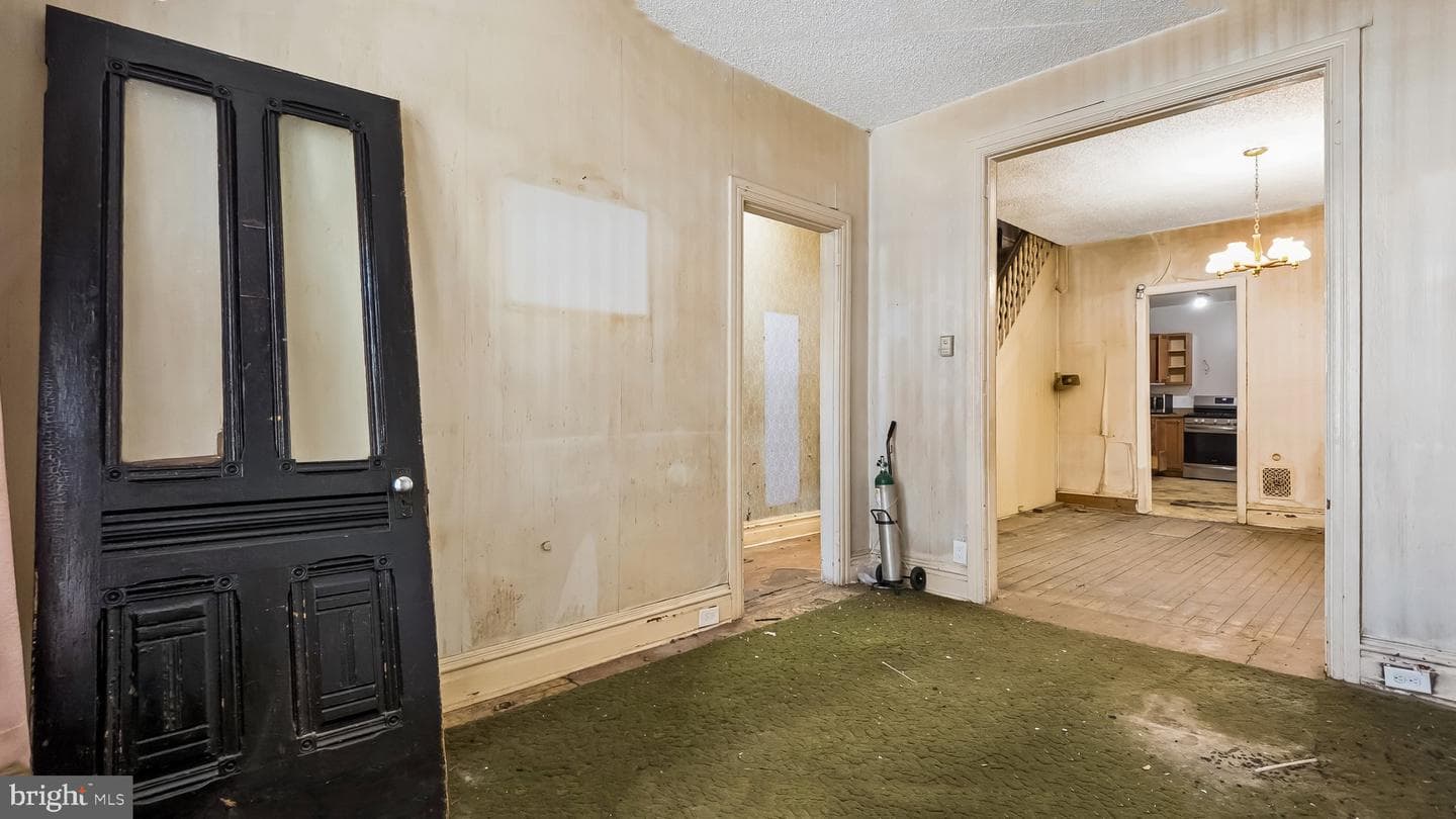 2131 N 28th Street photo 4
