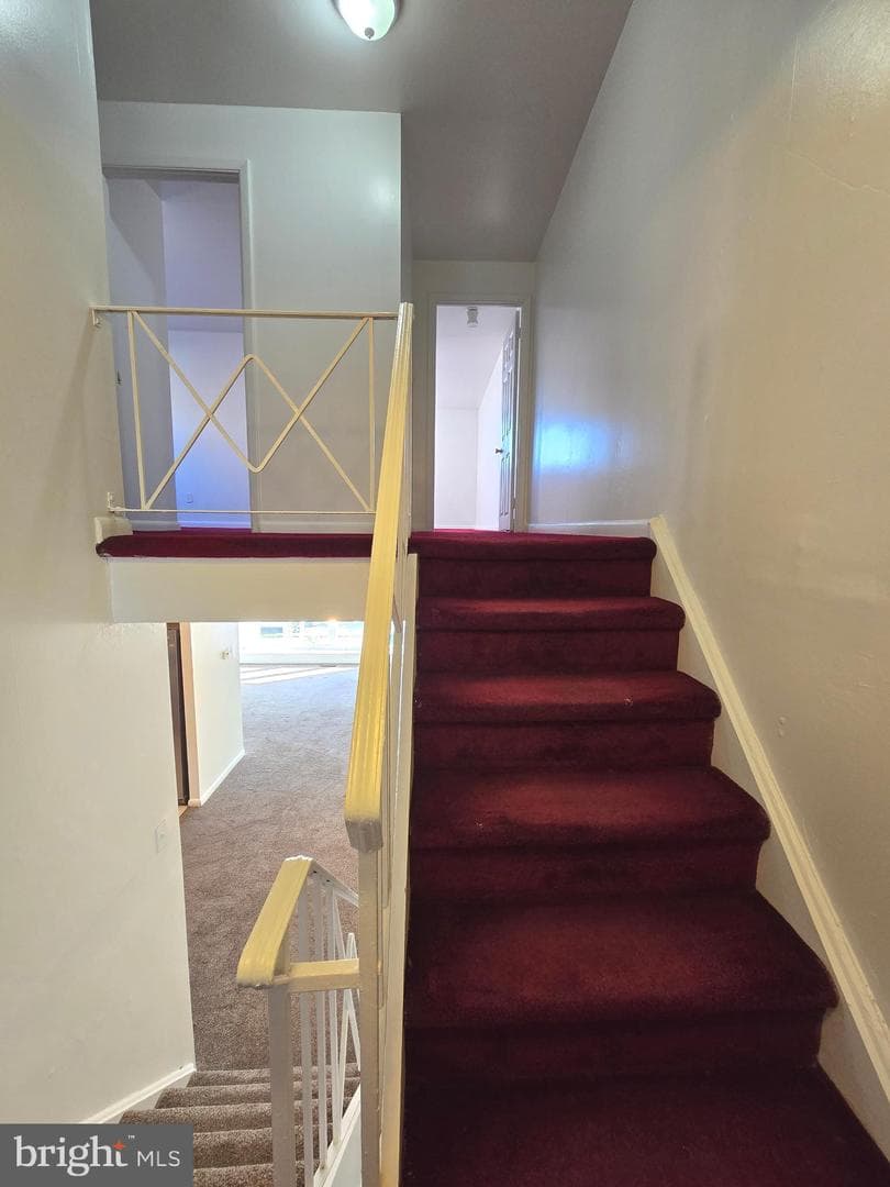 2119 Hoffnagle Street photo 9