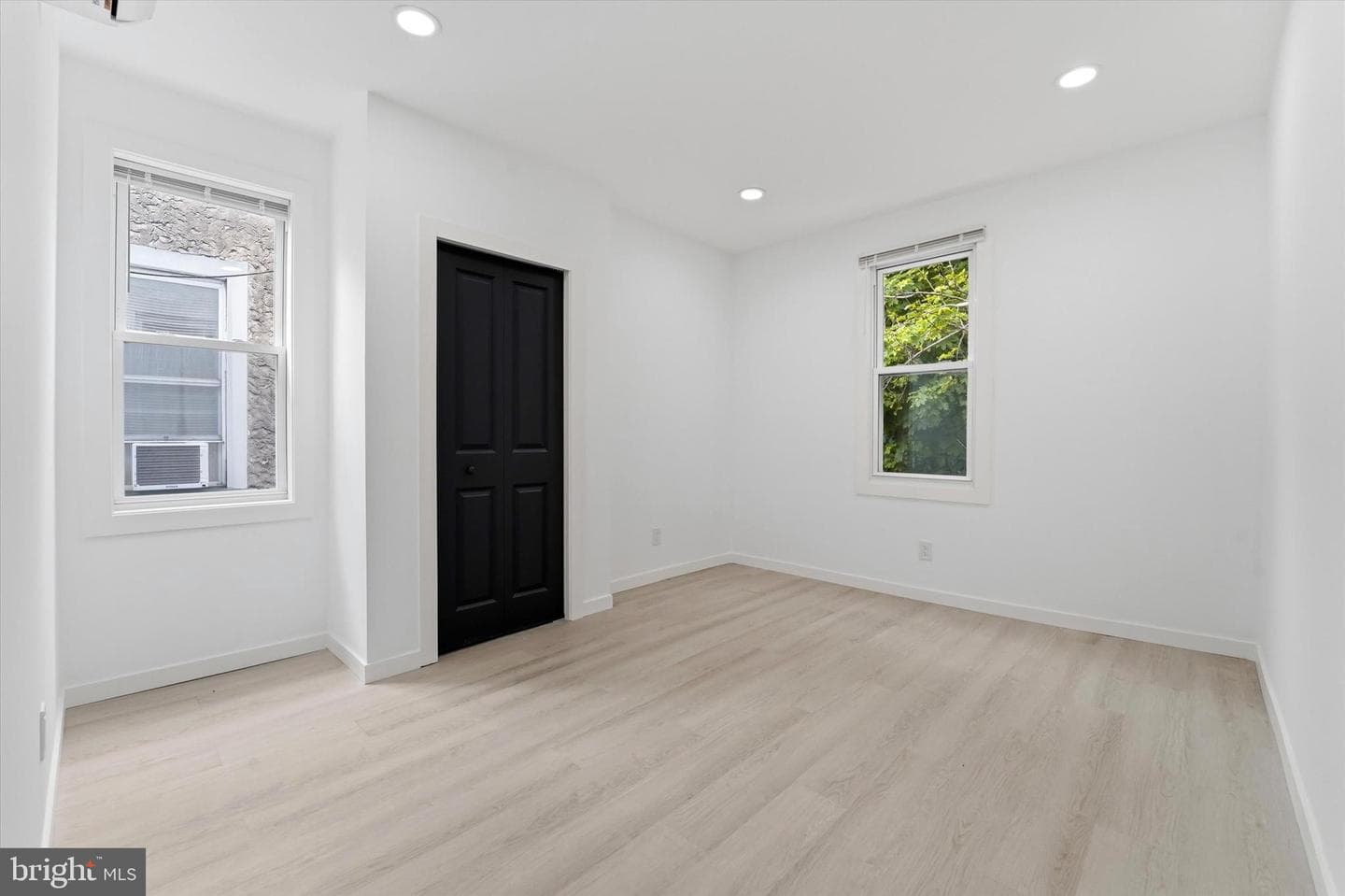 1638 N Felton Street photo 17