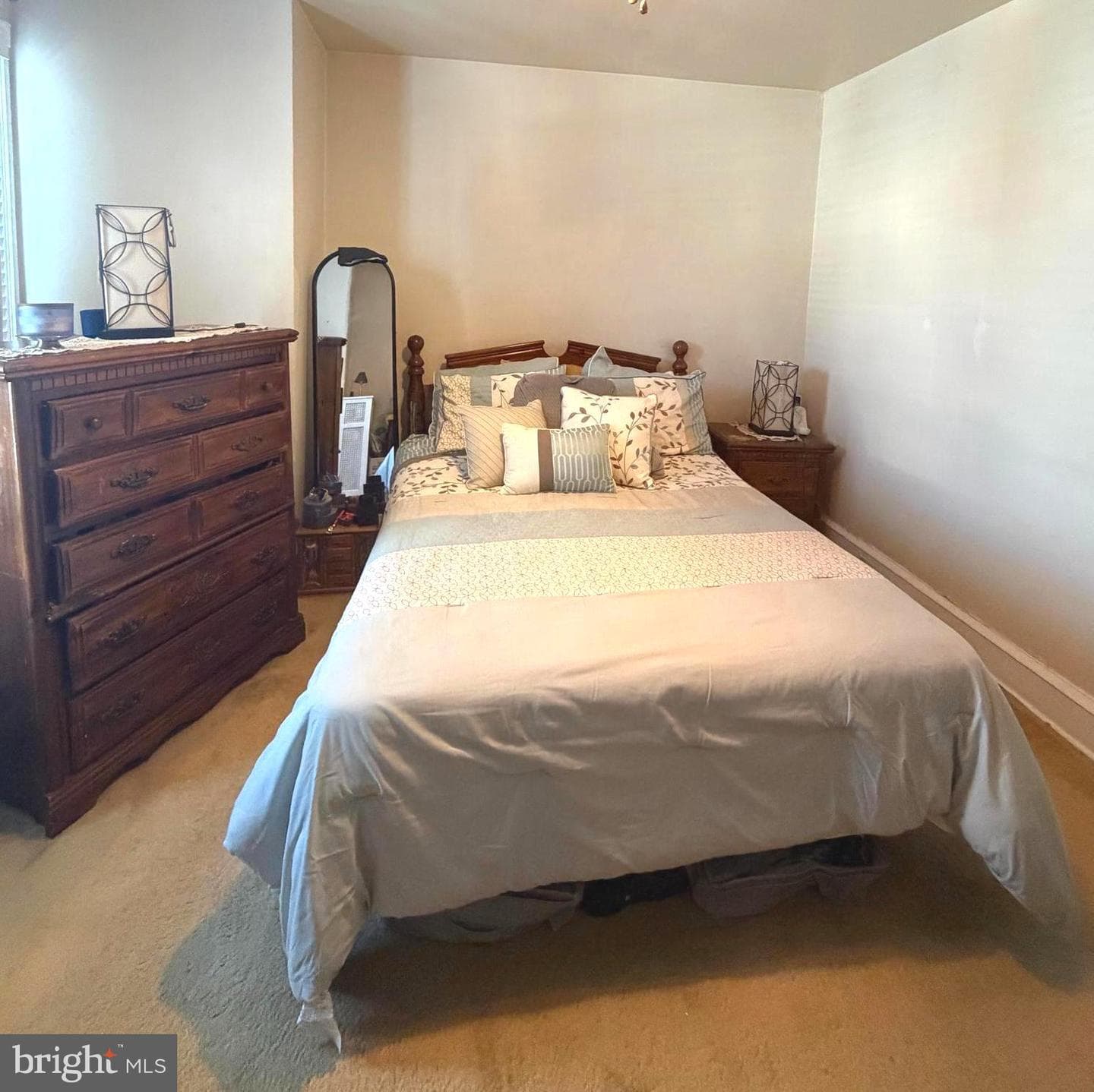 5524 N 6th Street photo 9