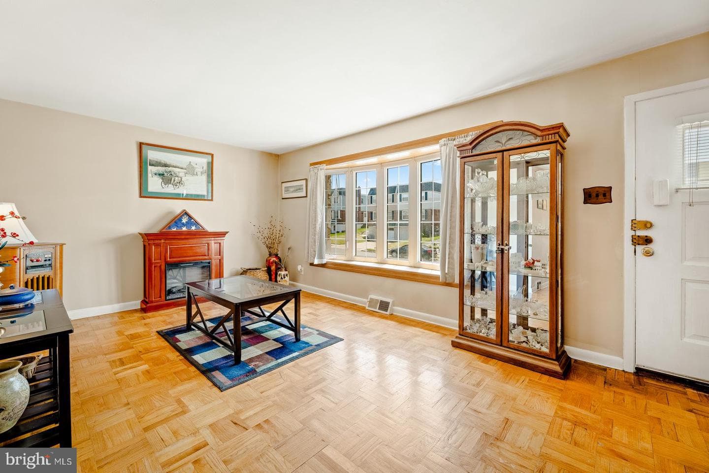 3819 Etta Street photo 8