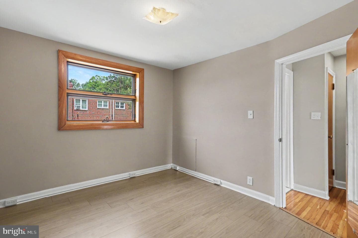 3603 Winona Street photo 13