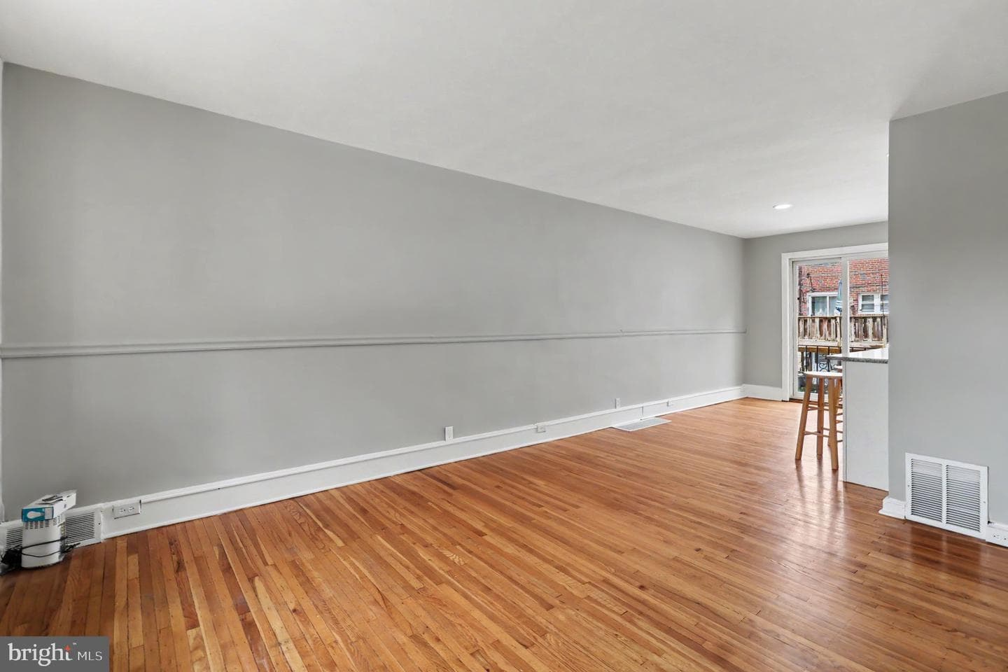 3603 Winona Street photo 4