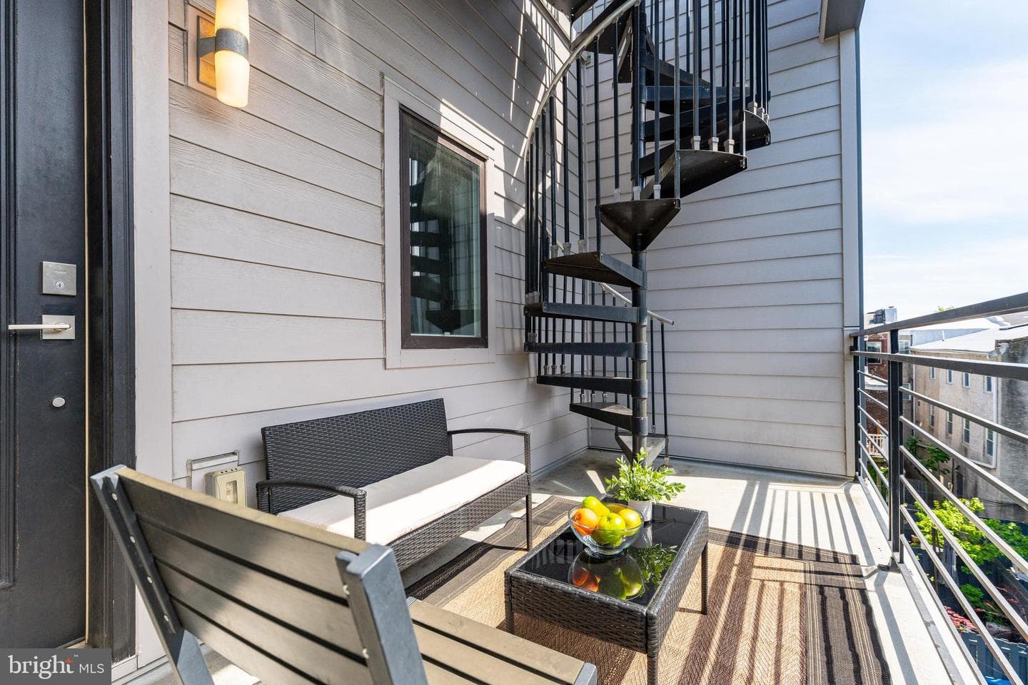 1218 Crease Street photo 40