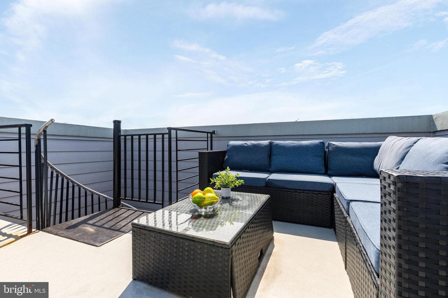 1218 Crease Street photo 45