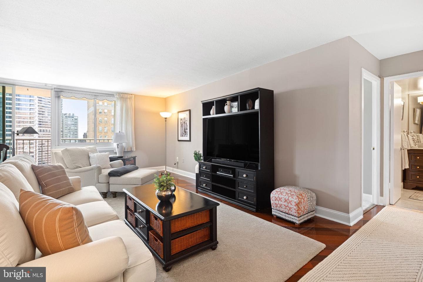 1919 Chestnut Street #2016 photo 3