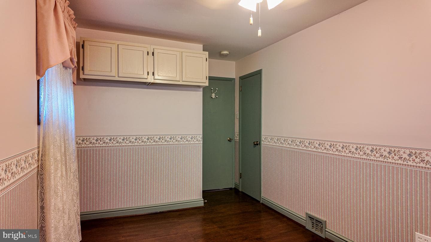 3415 Aubrey Avenue photo 22