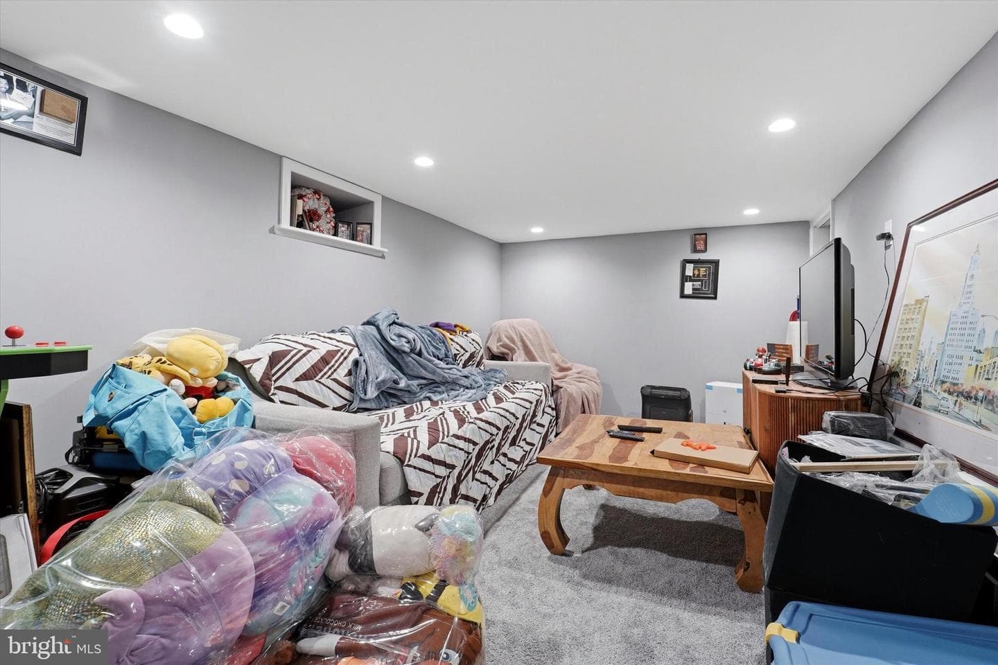 4493 Edgemont Street photo 24