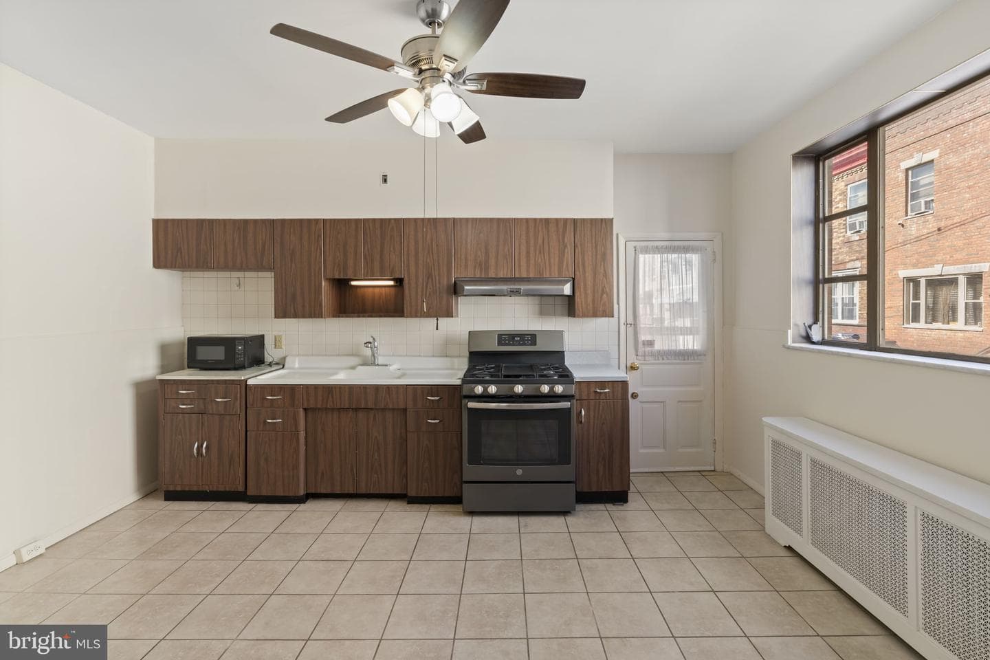 1324 W Porter Street photo 11